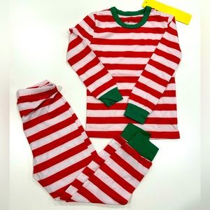 CHRISTMAS PJ: size 2T and size 4T.